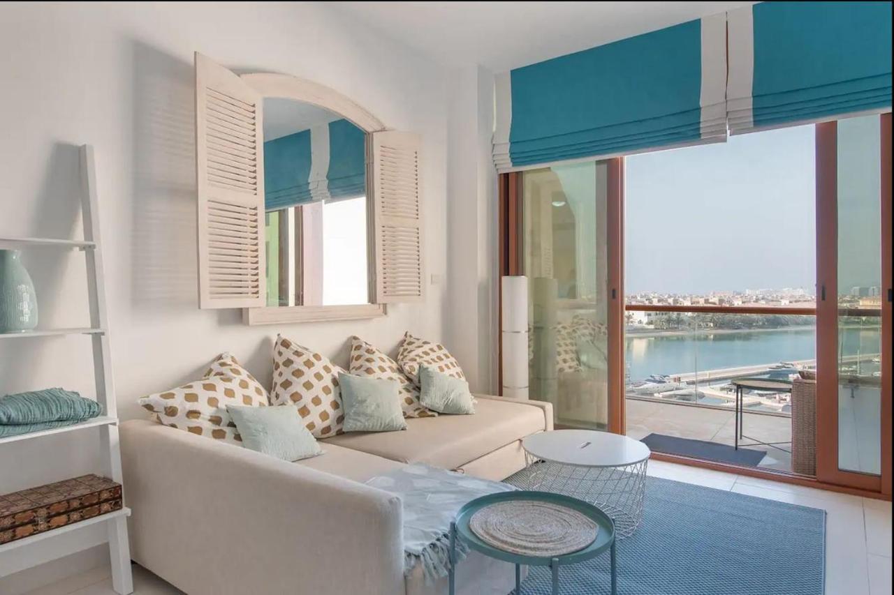 Luxury On The Palm With Marina View Balcony Lägenhet Dubai Exteriör bild